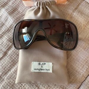 SJP by Sarah Jessica Parker Black Sunglasses